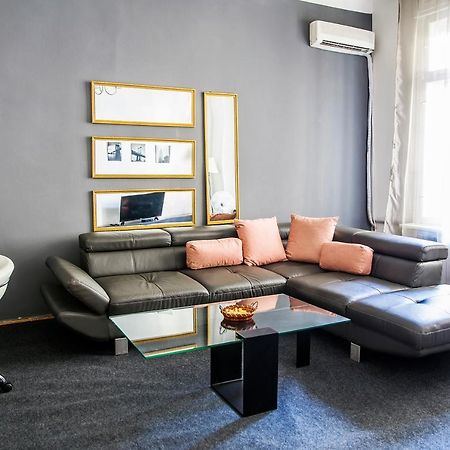 Hearth Of Belgrade Apartment Ngoại thất bức ảnh