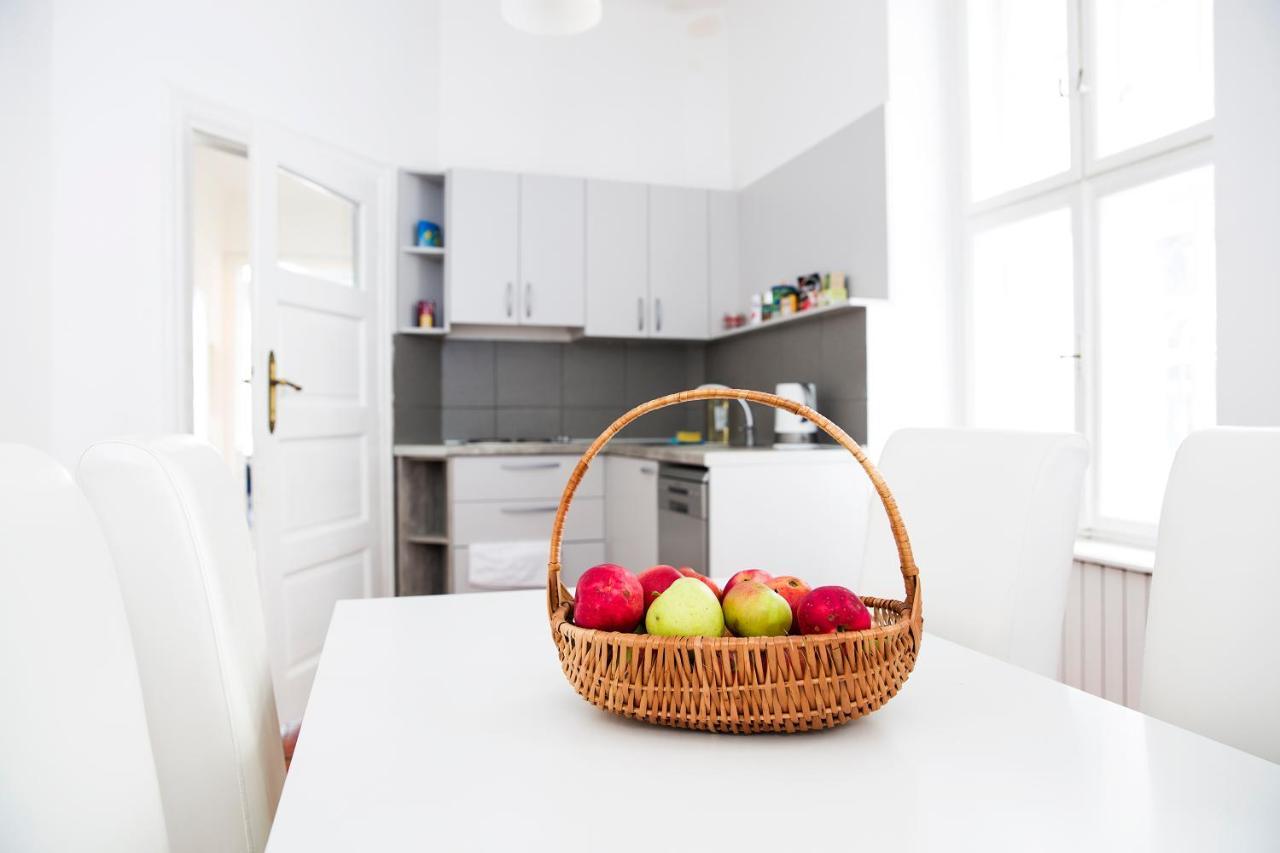 Hearth Of Belgrade Apartment Ngoại thất bức ảnh